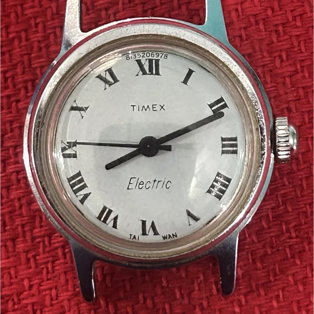 Vintage Timex Electric Women's Watch‎ Taiwan White Dial